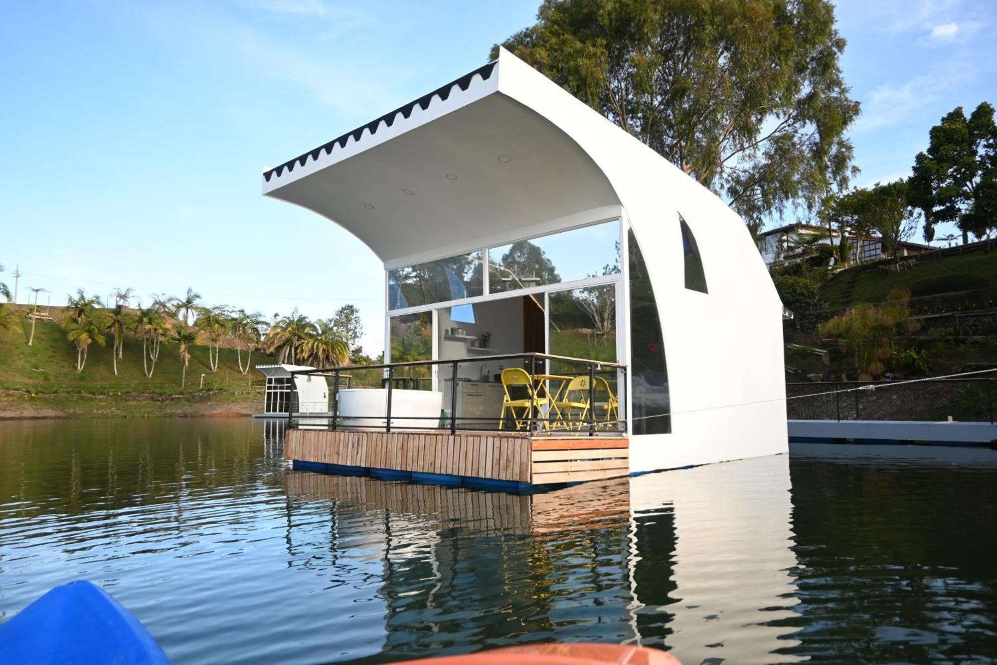 Casa Flotante La Trinidad Campsite *